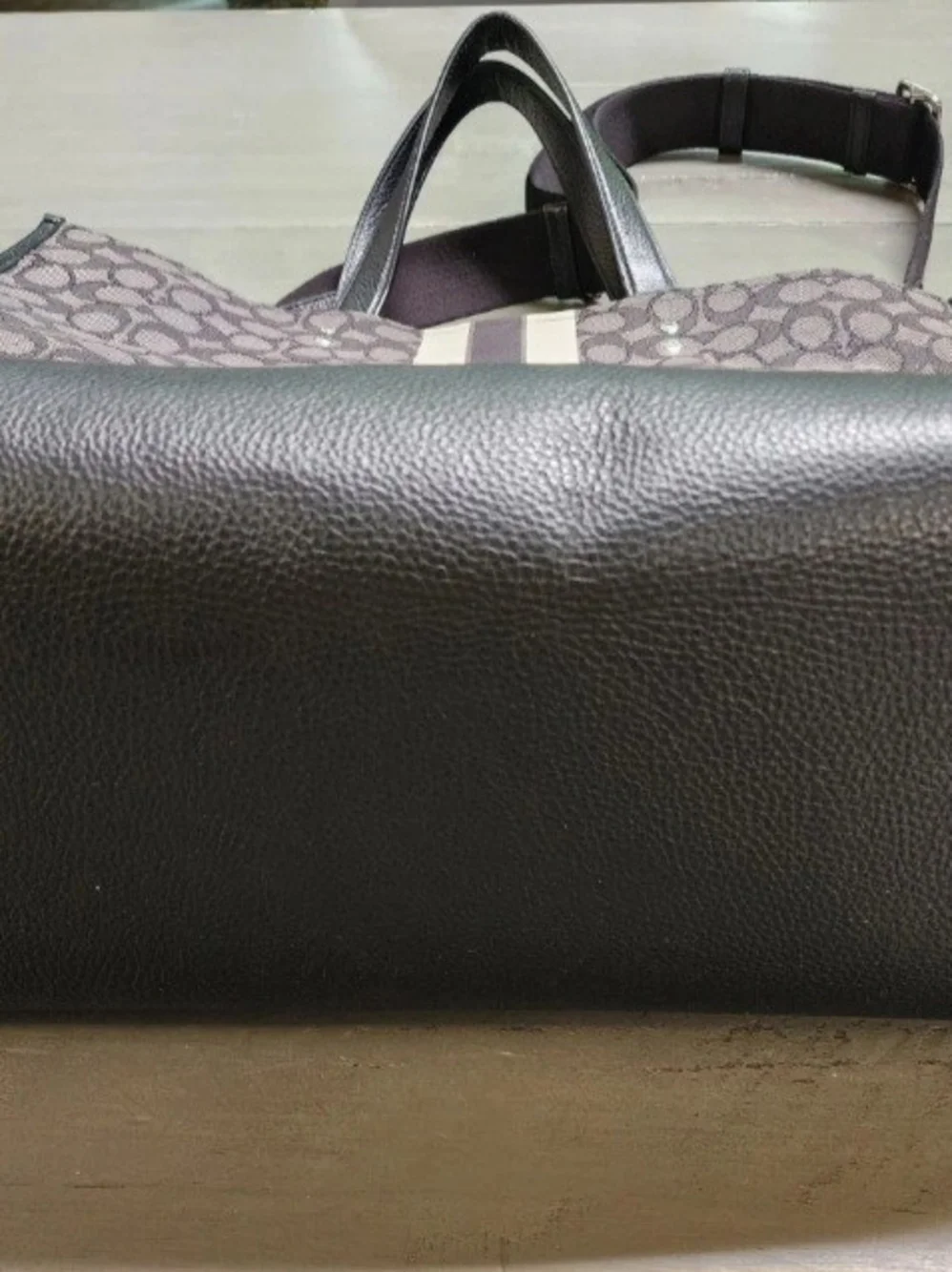Coach Dempsey Tote 40 Signature Jacquard Stripe & Patch Black Smoke EUC